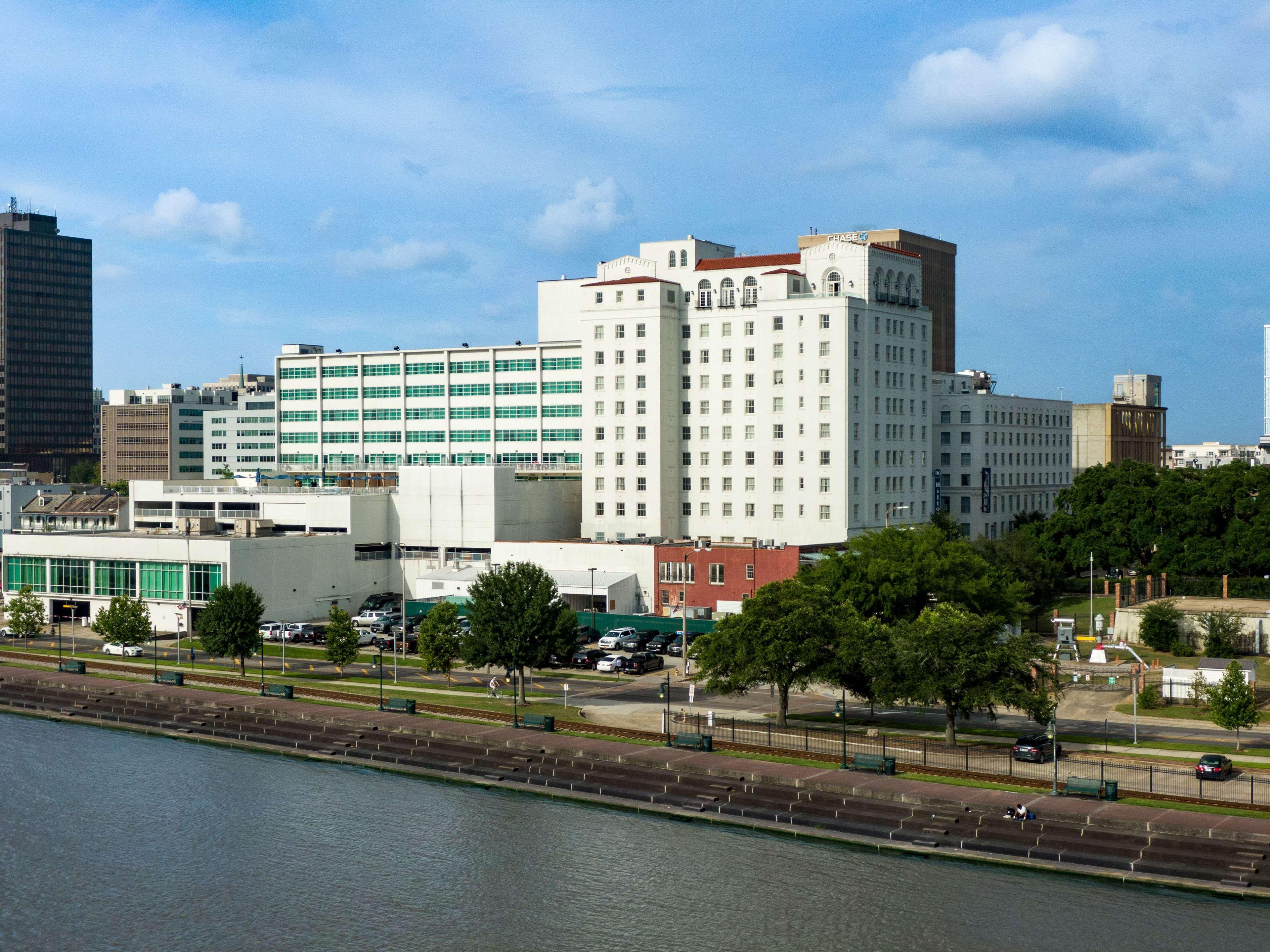 Hotel Hilton Baton Rouge Capitol Center Exterior foto